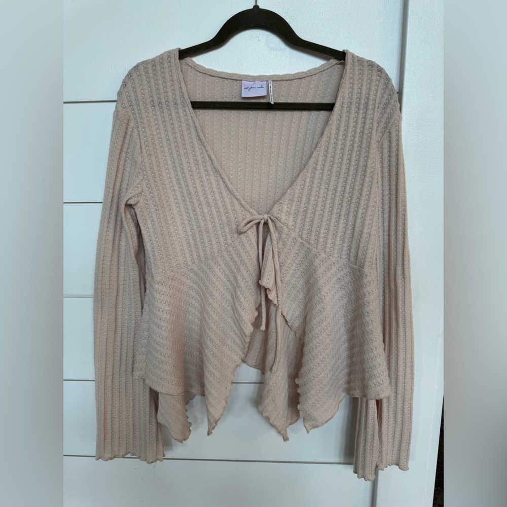 Out From Under by Urban Outfitters Lexi Flyaway Top
Size Medium - Picture 2 of 7